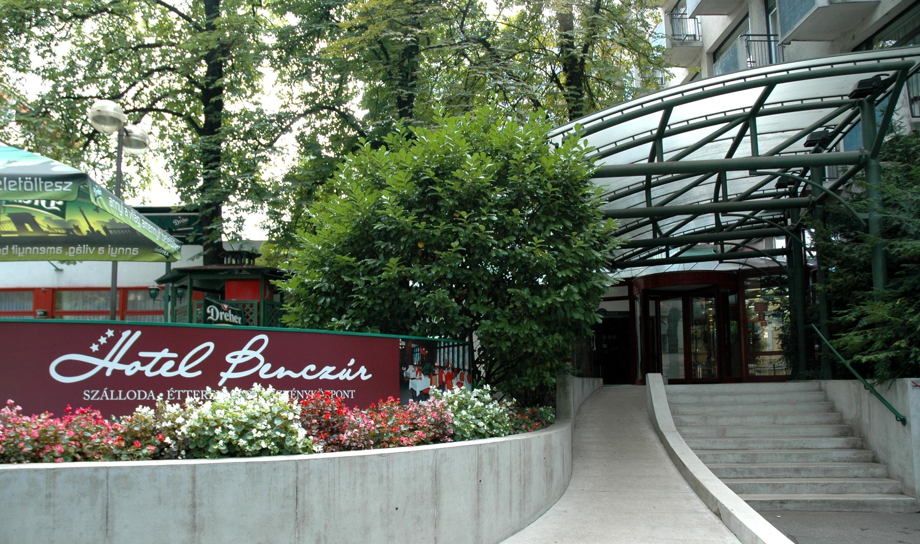 Benczur Hotel Budapest Exterior photo